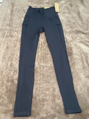 Avalanche Black Athletic Leggings with Branded Tag